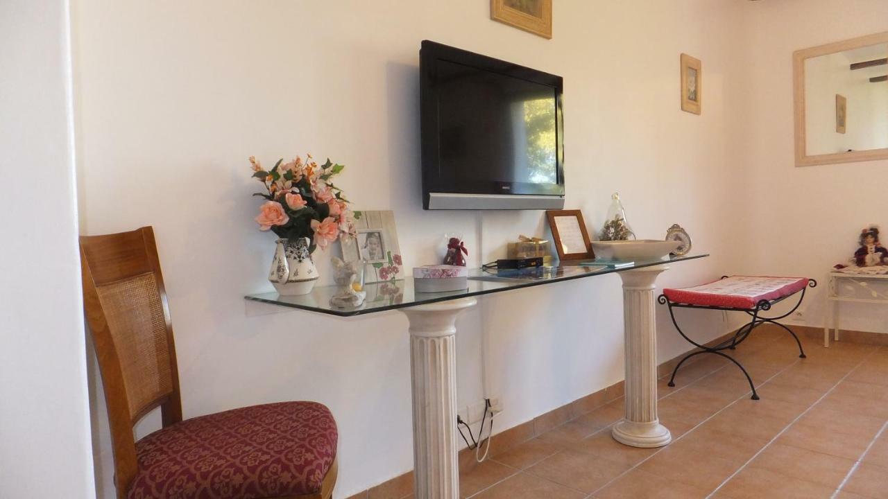 Les Chambres De L'Hote Antique Pietra Longa Salvini 外观 照片